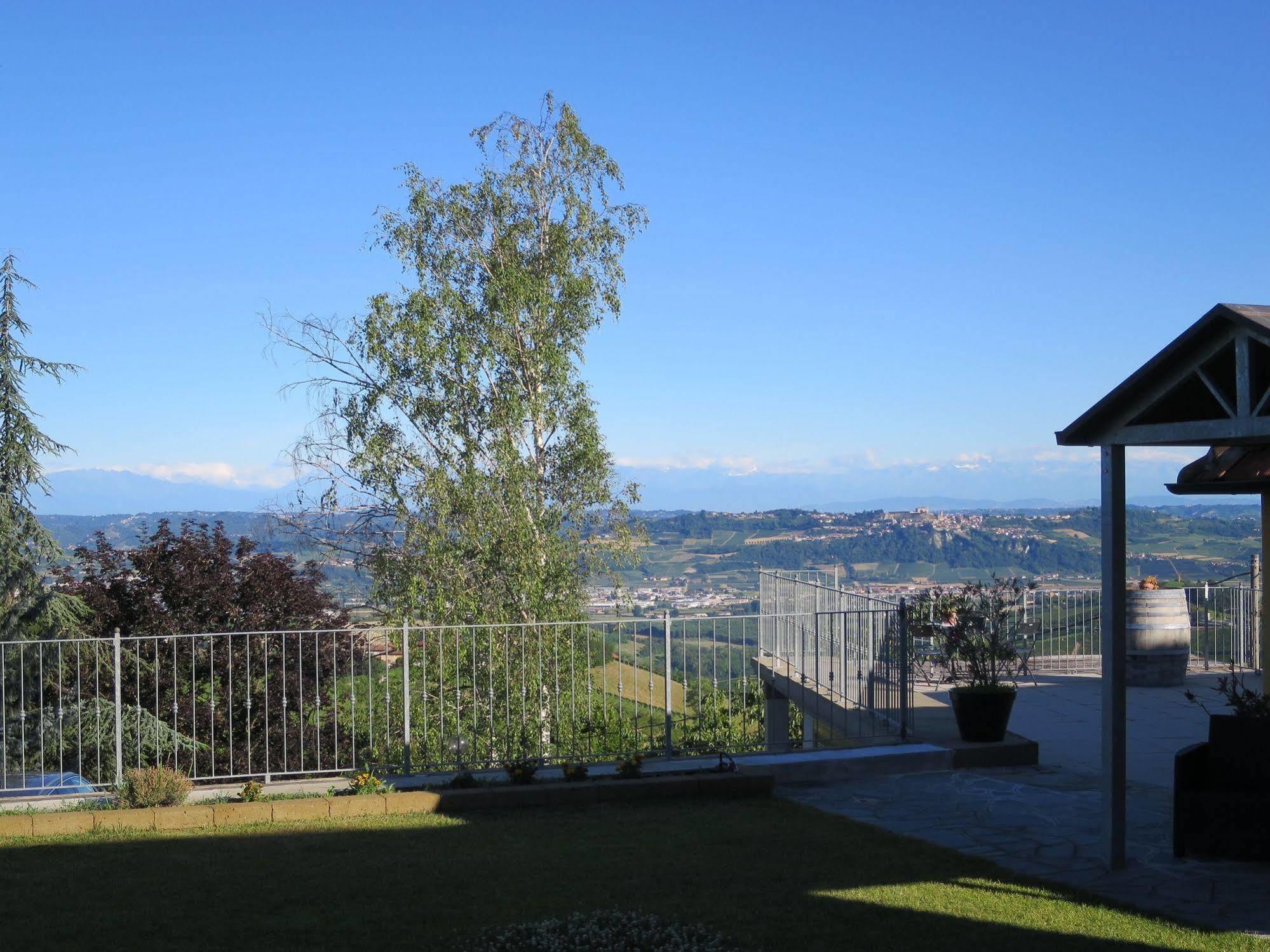 Villa Incanto Apartments Treiso Zewnętrze zdjęcie